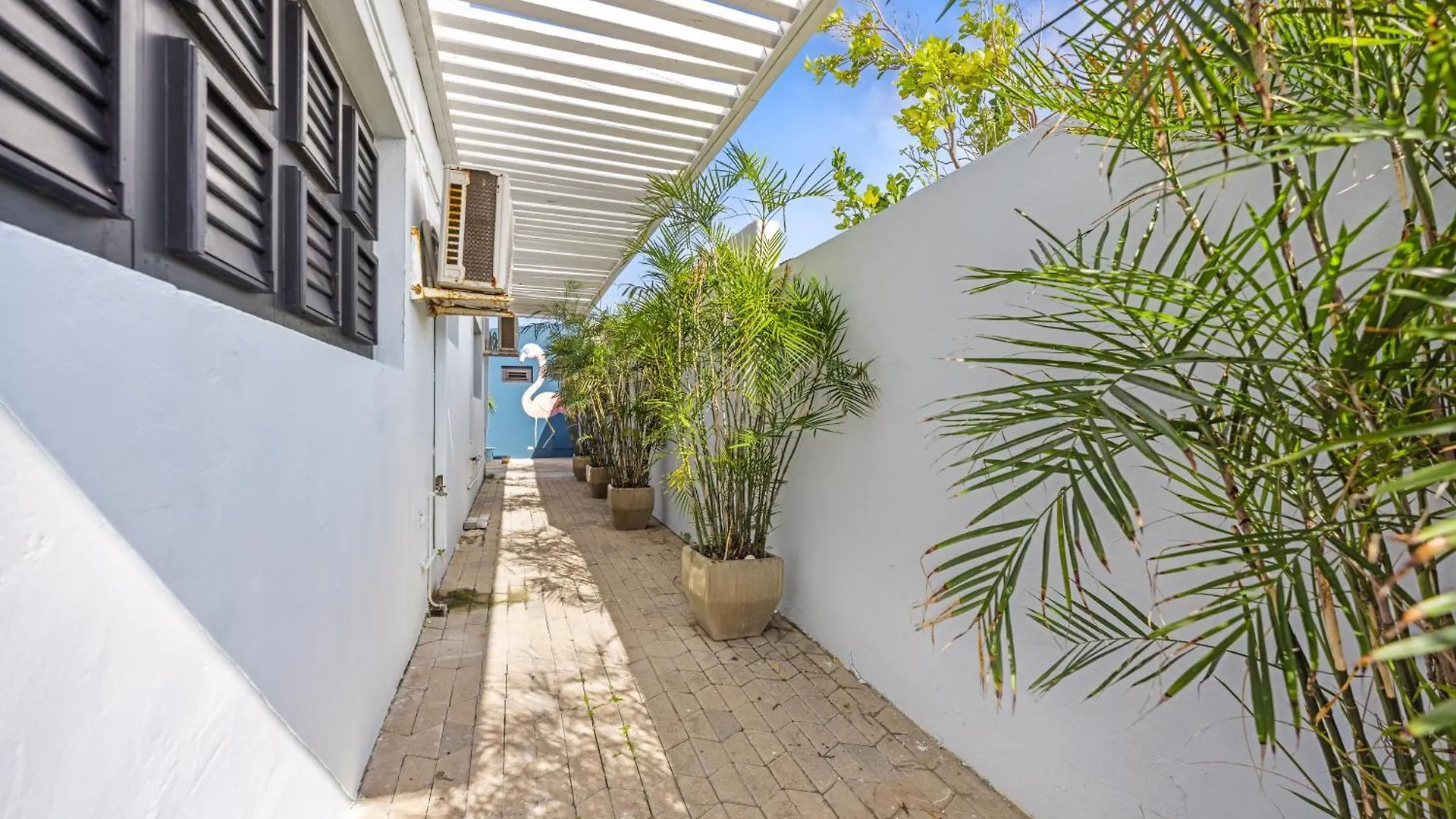 Apartamento Steps To The Beach Stylish Equipped Getaway Palm Beach